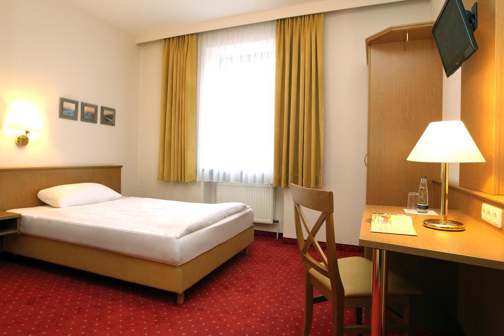 Stadthotel แอร์ดิง ภายนอก รูปภาพ
